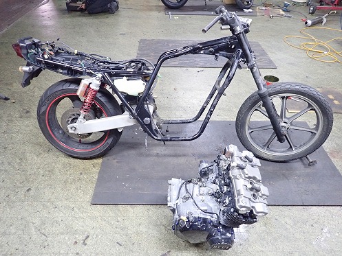 Cb400sf Vtec 中古車仕上げ クラッチ板の交換時期は M B A E S