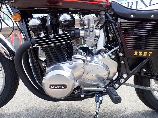 Kawasaki KZ1000 ガソリンタンク ピンゲル付き KZ1000 社外FRPガソリン