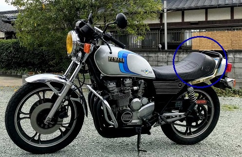 XJ550(逆車): IMITATION GIULIARI SEAT | M.B.A.E.S XJ550(逆車): IMITATION GIULIARI SEAT | M.B.A.E.S