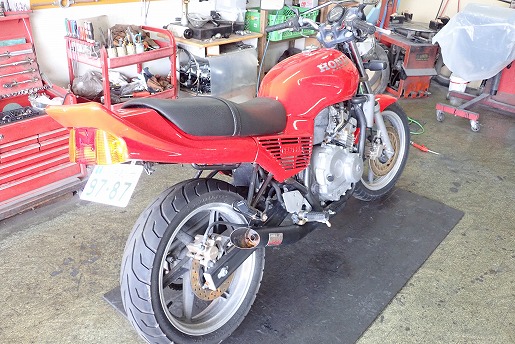 ホンダ ジェイド250『CBX風タンクカバー』|タンク ホンダ ジェイド250『CBX風タンクカバー』|タンク