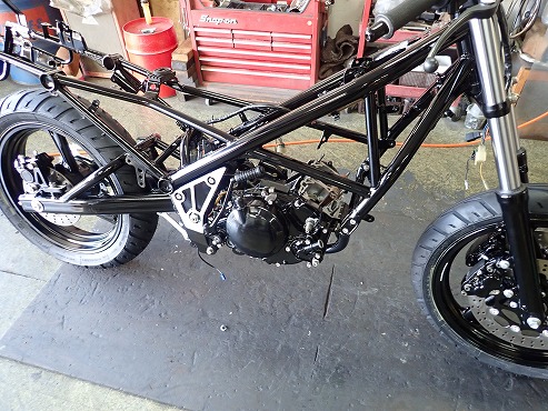 R1-Z レストア：メーカーとユーザーの認識の違い | M.B.A.E.S