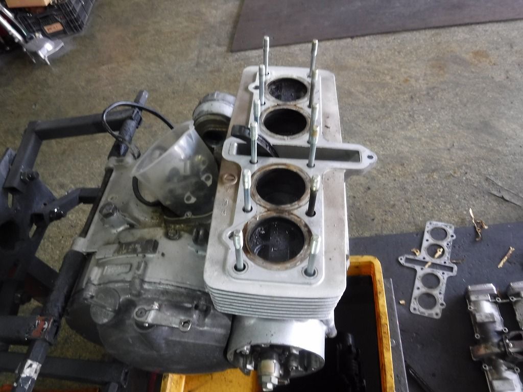 GSX400F 腰上オーバーホール : モリヤスBUILD & ENGINEERING PartⅡ