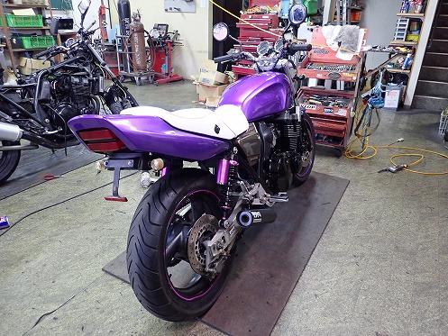 XJR400(4HM)中古車仕上げ：パープル＆ホワイトの妙