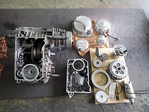 ゼファー400 塗装 オーバーホール済み エンジン ゼファー400 塗装オーバーホール済みエンジン