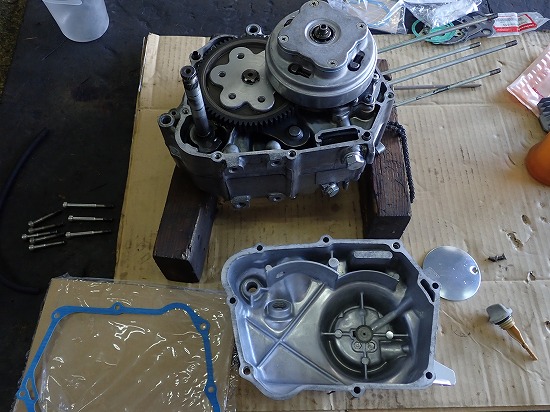 ゴリラ(6V)レストア:慣らしは本命ピストンでやればいいさ ゴリラ(6V)レストア:慣らしは本命ピストンでやればいいさ