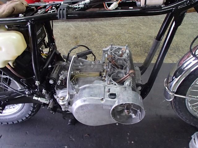 GT380 エンジン組み立て : モリヤスBUILD & ENGINEERING PartⅡ GT380 エンジン組み立て : モリヤスBUILD & ENGINEERING PartⅡ