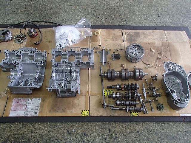 GT380 エンジン組み立て : モリヤスBUILD & ENGINEERING PartⅡ GT380 エンジン組み立て : モリヤスBUILD & ENGINEERING PartⅡ