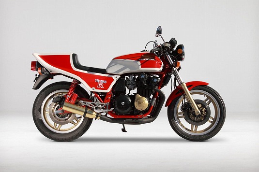 CB750FB ﾎﾞﾙﾄﾞｰﾙⅡ ﾚｽﾄｱ&ｶｽﾀﾑ：プロジェクトネーム『RB