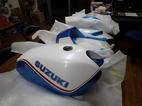GSX400F:外装帰還!!外装装着!! : モリヤスBUILD GSX400F:外装帰還!!外装装着!! : モリヤスBUILD