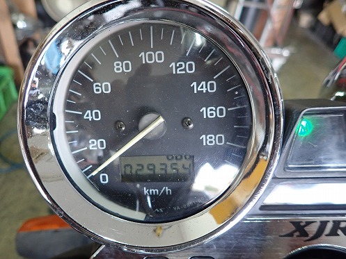 XJR400R(RH02) 中古車仕上げ：都合で変わる走行距離の感覚