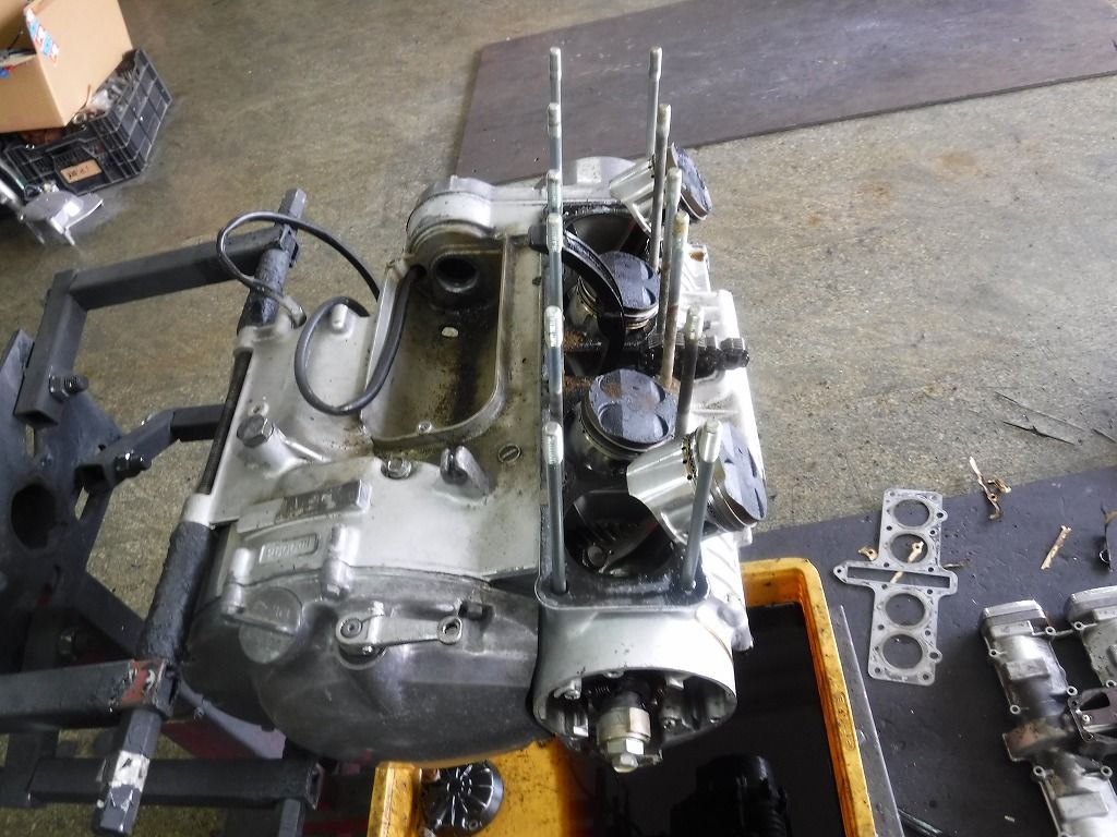 GSX400F 腰上オーバーホール : モリヤスBUILD & ENGINEERING PartⅡ GSX400F 腰上オーバーホール : モリヤスBUILD & ENGINEERING PartⅡ