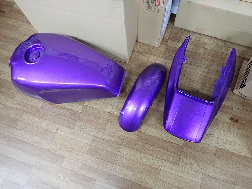 XJR400(4HM)中古車仕上げ:パープル&ホワイトの妙 XJR400(4HM)中古車仕上げ:パープル&ホワイトの妙