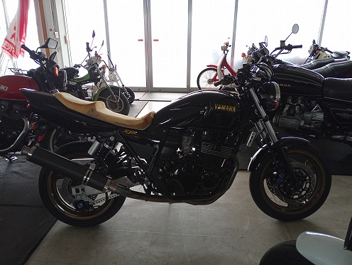 XJR400R(RH02) 中古車仕上げ:【完】ミッドナイトスペシャル XJR400R(RH02) 中古車仕上げ:【完】ミッドナイトスペシャル