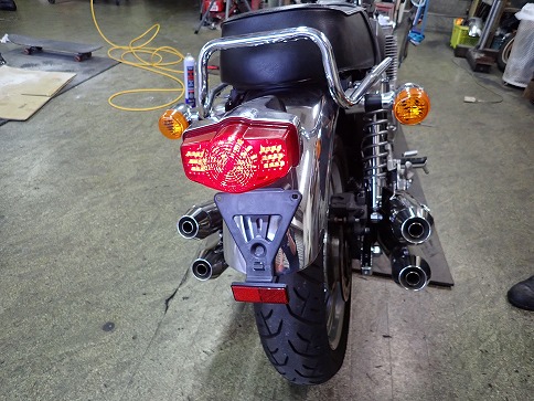 CB1100EX:漢の選択!!14㍑スモールタンク!! : モリヤス CB1100EX:漢の選択!!14㍑スモールタンク!! : モリヤス