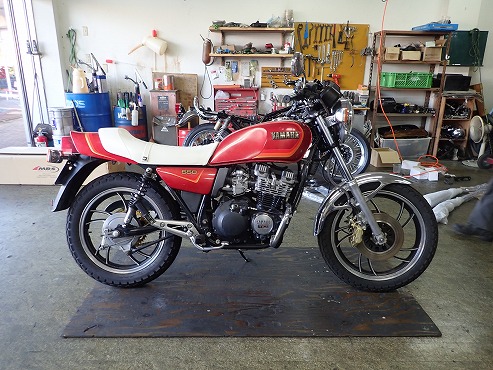XJ550(逆車)中古車仕上げ：バイク屋の常（つね） | M.B.A.E.S