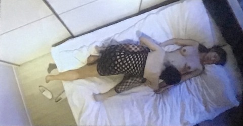 6801B7A1-3EF2-4DA2-8DC2-FA8E50E7EFDC