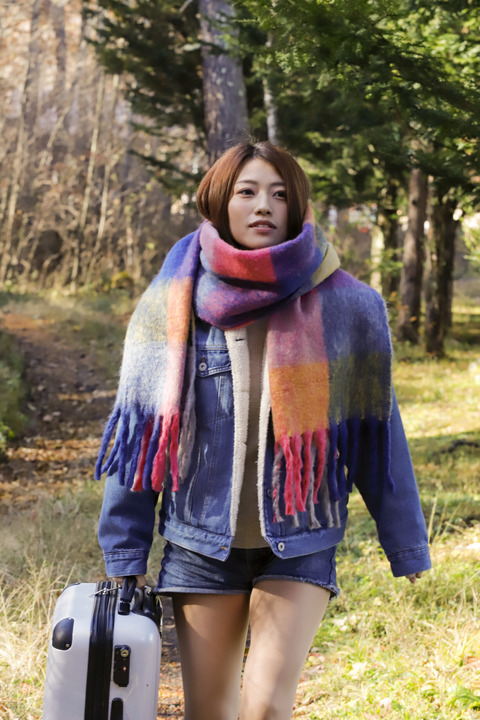 AD3CB750-5A2B-49F4-8B35-ECCF4423953F