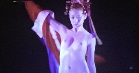 3B61E751-FF1B-400F-9216-9379A7D90695