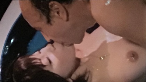 76879FB3-730F-46E5-89F7-1B7CA2EF0727