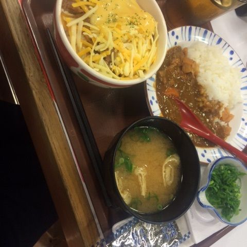 ���q�肩�u�ŋߋ�������D���ŋx���͈�l�����ɍs�����肵�Ă��܂��v ->�摜>81�� 