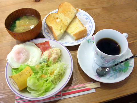 江田島市大柿町大君「カフェ　ヒキシマ」