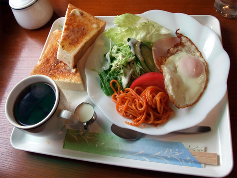 庄原市中本町「純喫茶セブン」