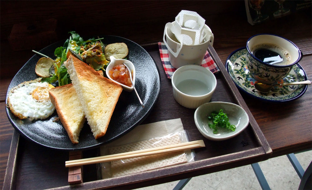 呉市幸町 Cafe The Bricks カフェ ザ ブリックス 珈琲とお味噌汁