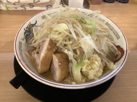 豚山 東京ラーメン横丁店