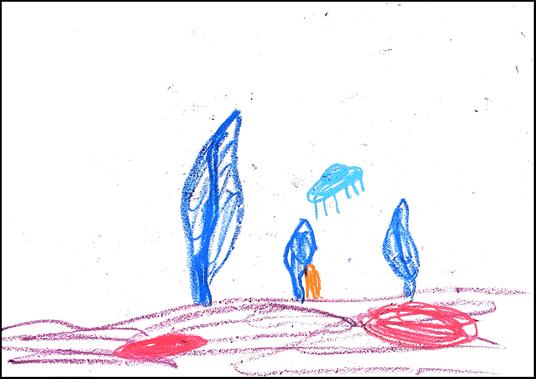 ３３