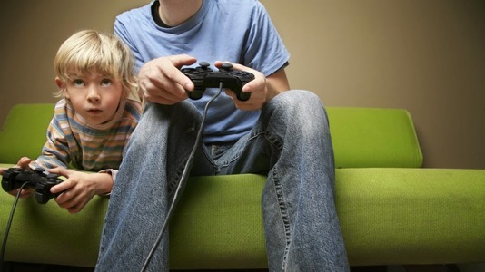 kids-playing-video-games-1024x575