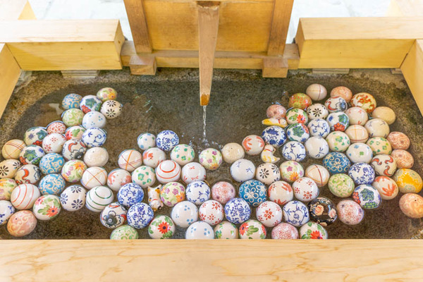 四條畷神社浮き玉-2106093