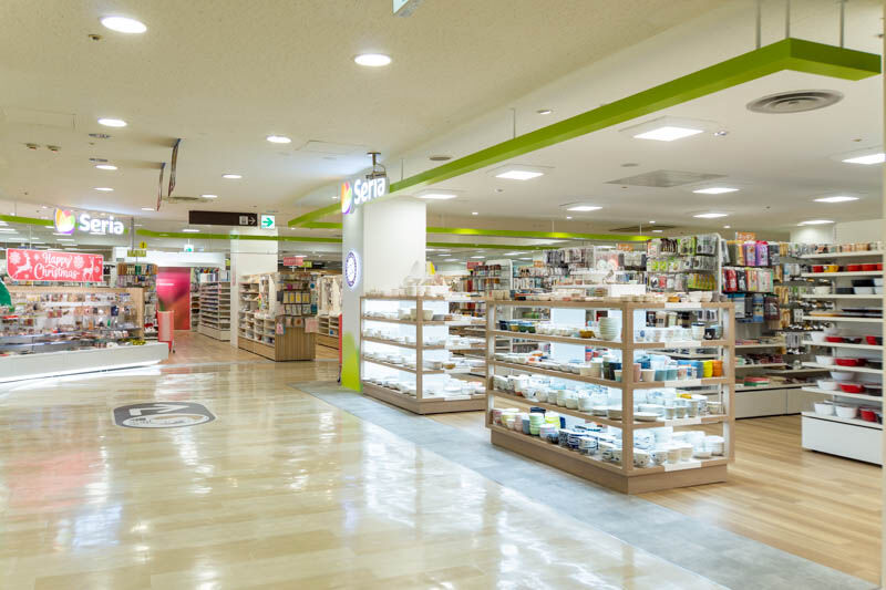 高槻阪急にオープンした「Seria（セリア）」はこんな感じ : 高槻つーしん