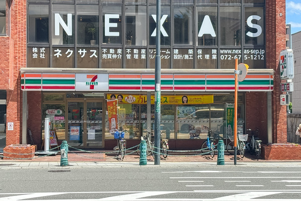 高槻市城北町 セブンイレブン3