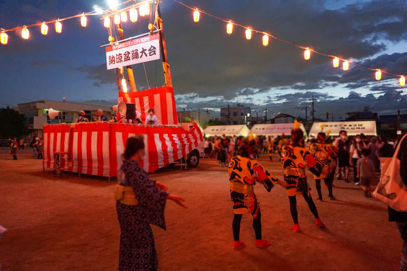 今日7 30も開催 西大冠小学校の盆踊り大会はこんな様子 高槻つーしん