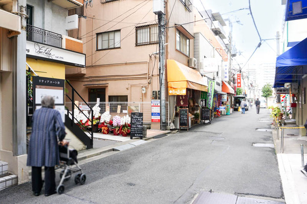 ファルファーレ-202211224