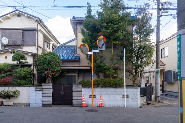 カーブミラー-2012211