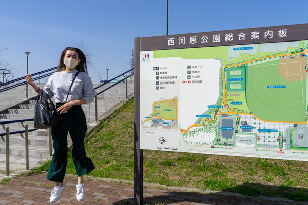 CDCEF9A5-ABCC-4234-978C-C54B33C62550