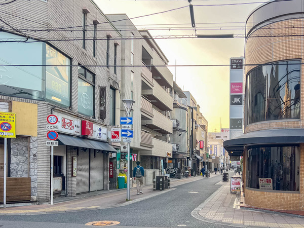 阪急高槻市駅ちかくに「髪や」って訪問理容美容サービスができるみたい。