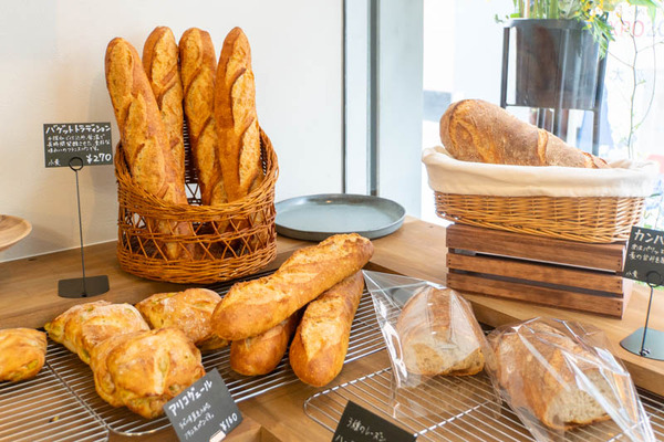 ベーカリー20250328095226