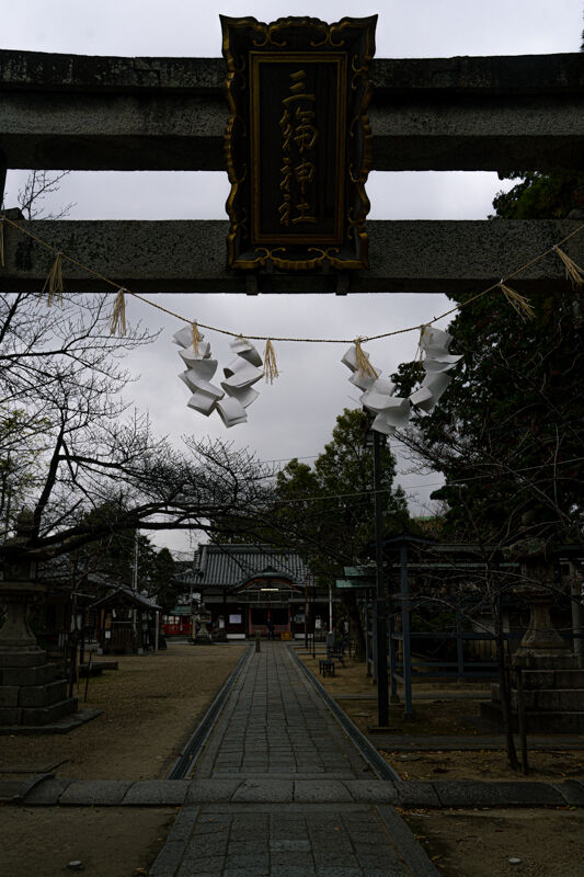 三輪神社-20121524
