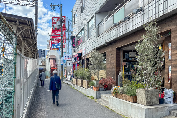 富田カフェ1