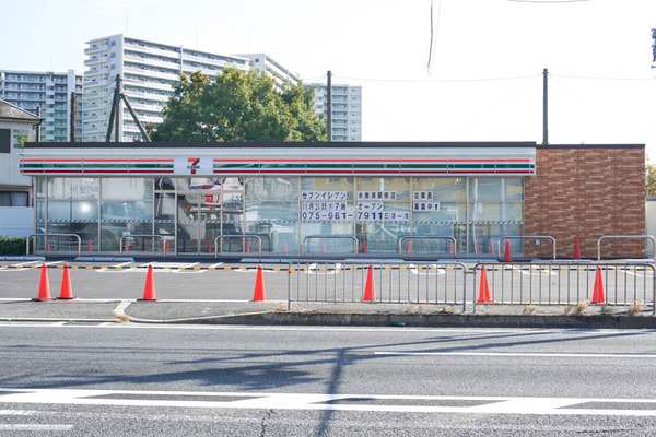 水無瀬セブンイレブン-202211102