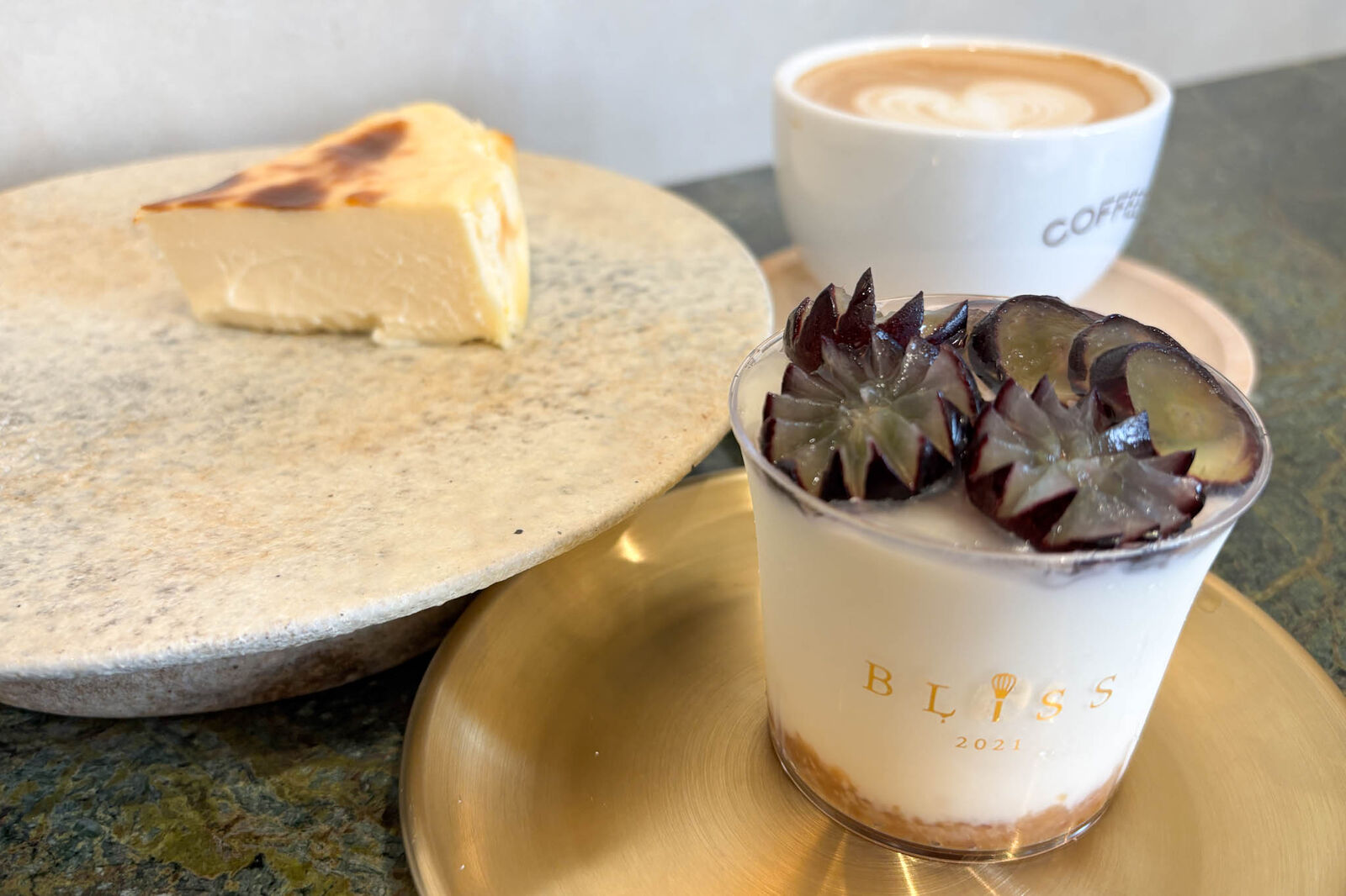 BLISS 2021」の『とろ生チーズケーキ』など（高槻市松原町）【たかつ