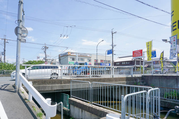 アンダーパス-202205237