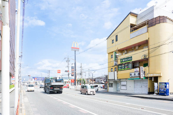 唐揚げ専門店-202208227