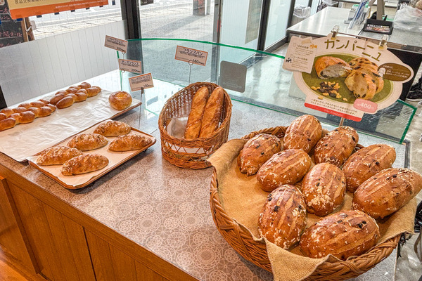 たかやベーカリー1