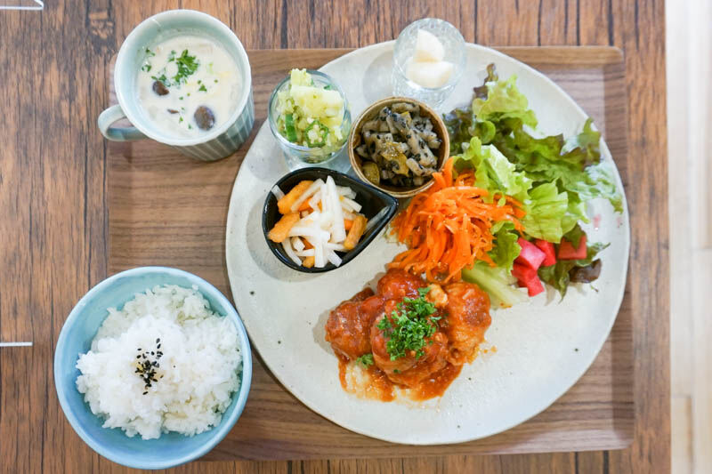 Slow Cafe Beer Antique アンティーク の ワンプレートランチ 高槻市寿町 たかつーグルメ 高槻つーしん