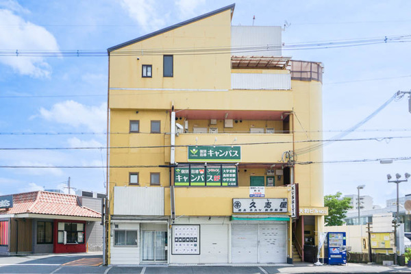 唐揚げ専門店-202208224