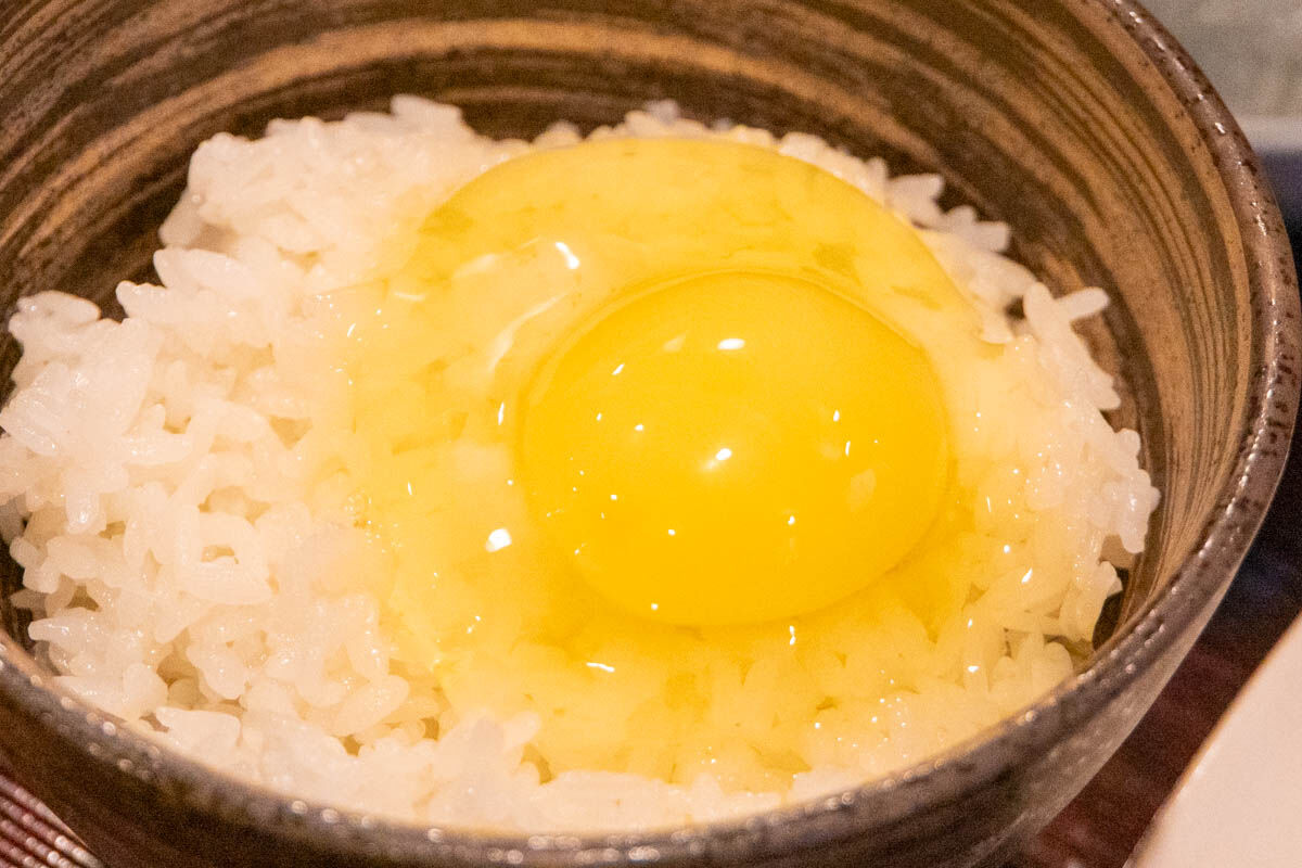 HOME」の『メイン付卵かけご飯ランチ』(芥川商店街)【たかつ HOME」の『メイン付卵かけご飯ランチ』(芥川商店街)【たかつ