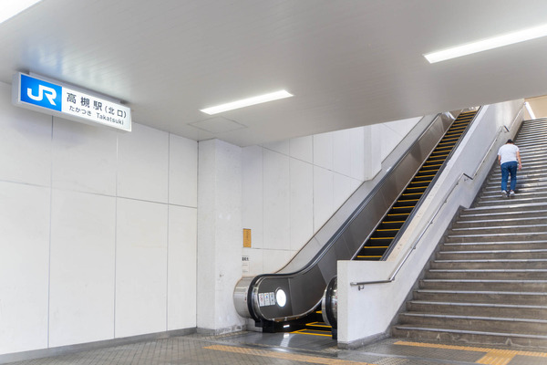 エスカレーター20241001160149